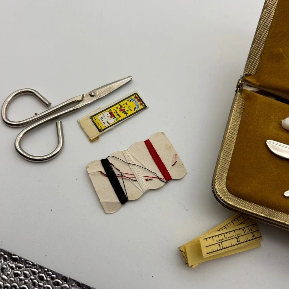 Vintage Travel Vanity Sewing Kit Canvas Green Red Web Stripe Kiss Lock Gold Tone